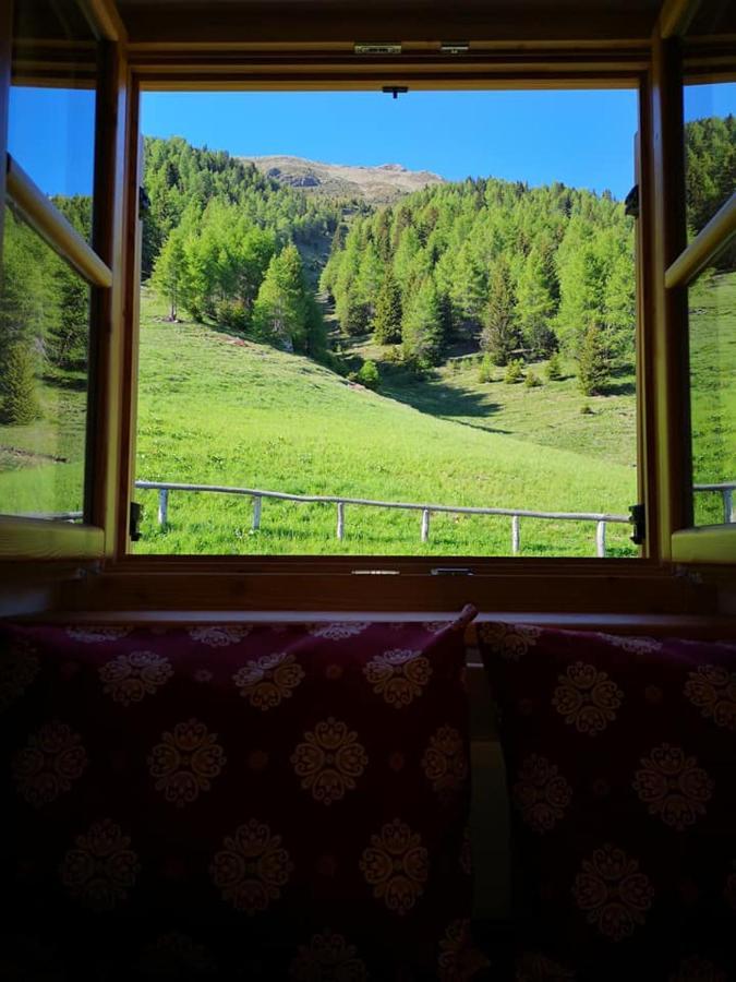 Отель Restor Natura Malga Mondent Пракорно-ди-Рабби Экстерьер фото