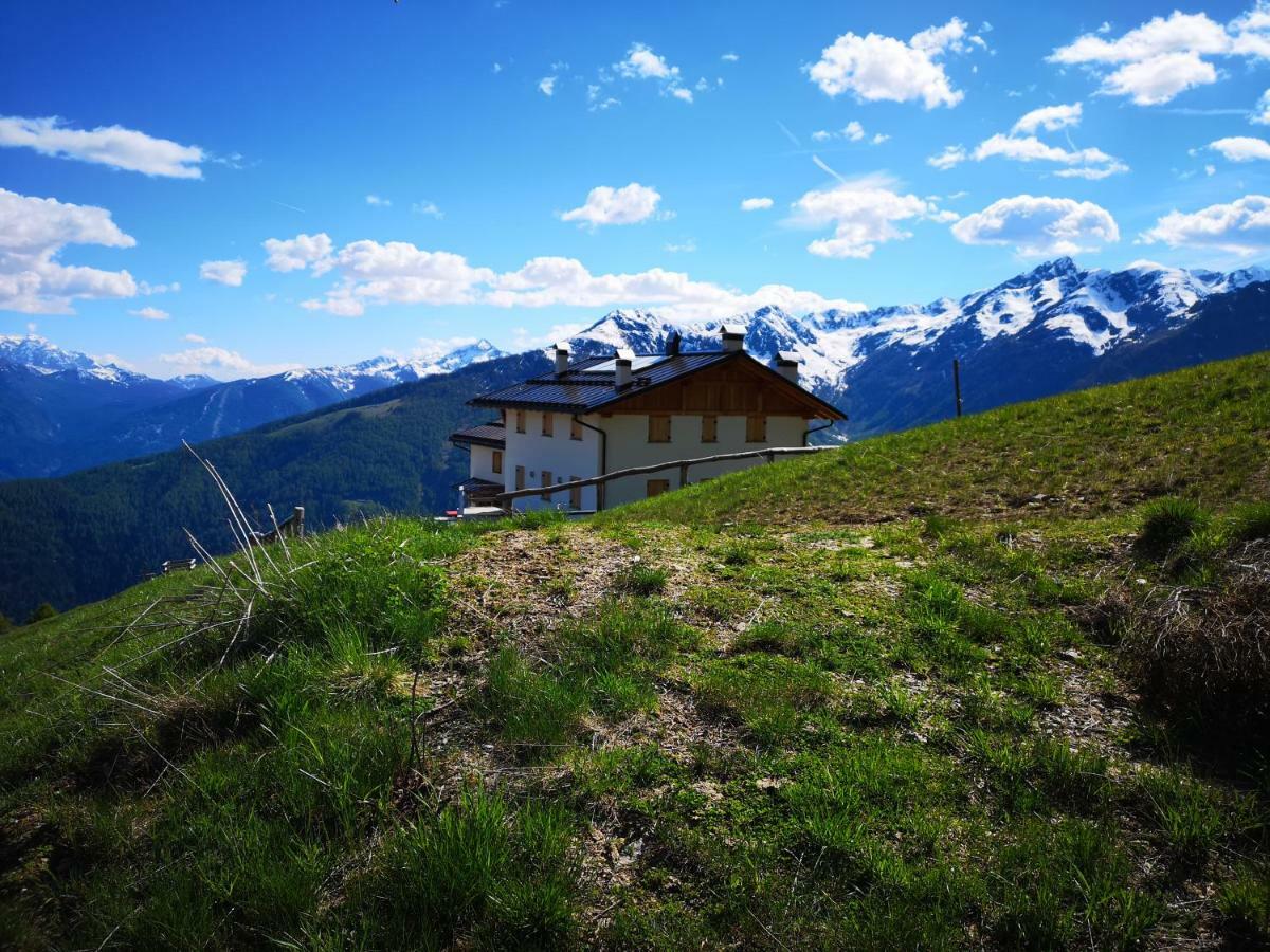 Отель Restor Natura Malga Mondent Пракорно-ди-Рабби Экстерьер фото