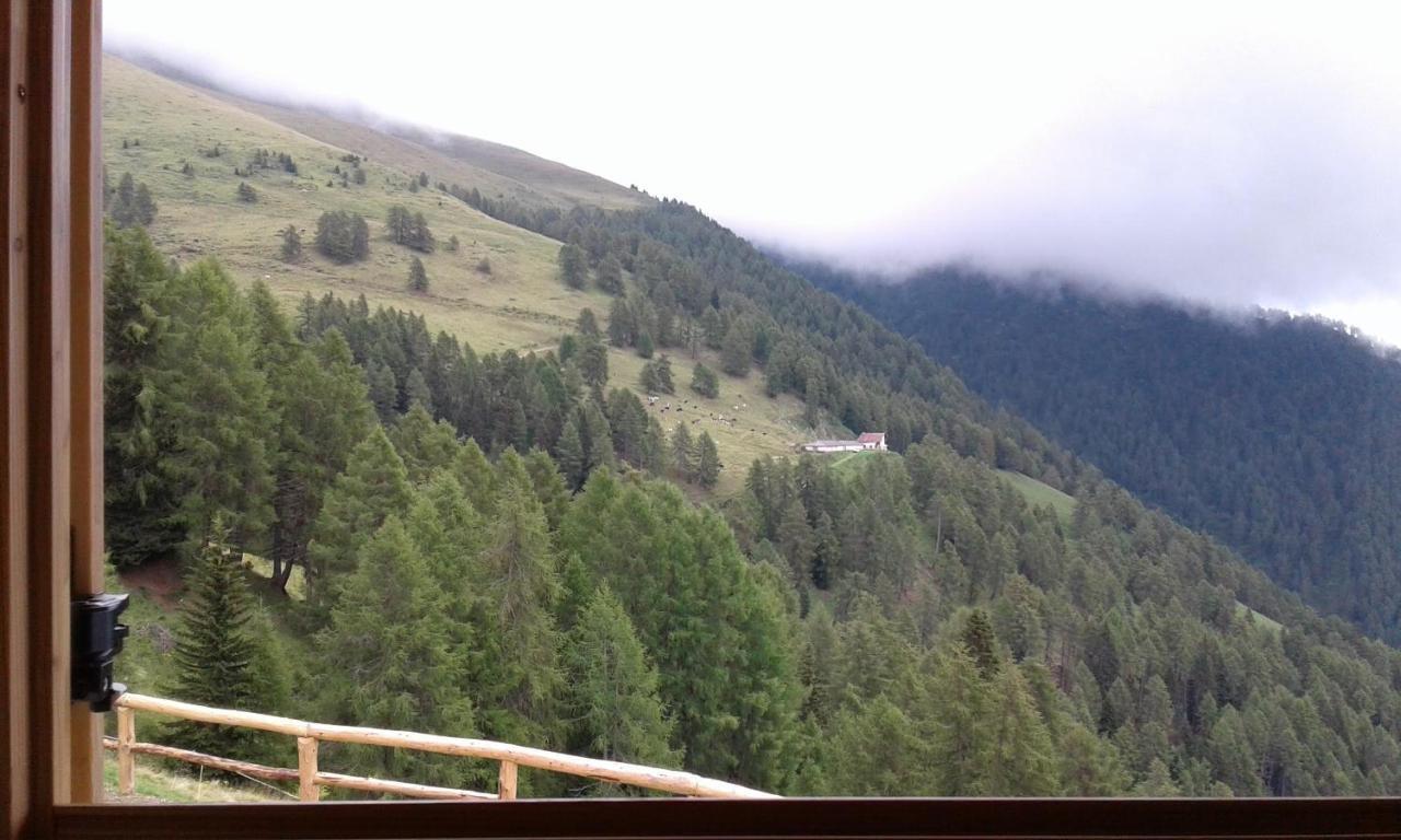 Отель Restor Natura Malga Mondent Пракорно-ди-Рабби Экстерьер фото